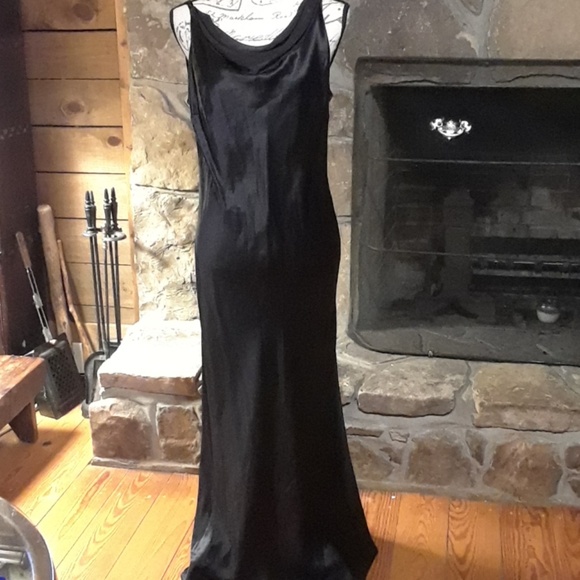 Victoria's Secret Other - Victoria's Secret silk long night gown, L